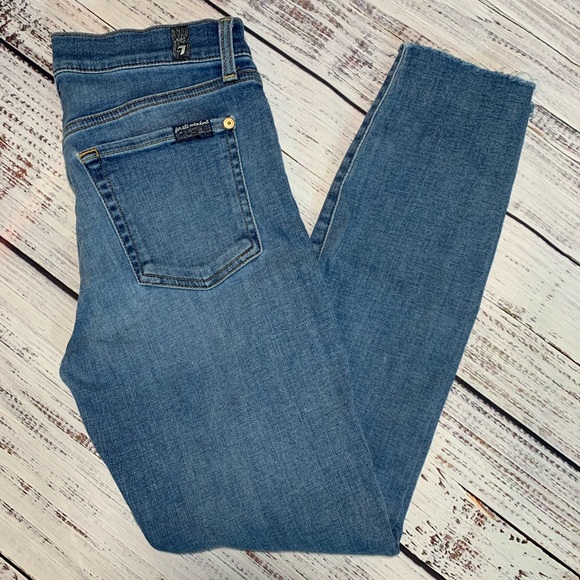 7 For All Mankind the Ankle Skinny jeans. Size 28. - Picture 2 of 9